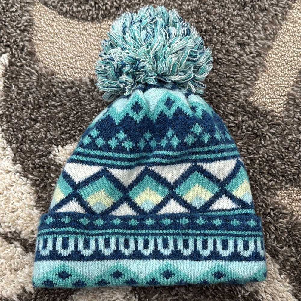 NWOT Sonoma Blue Patterned Fleece Lined Winter Pom Beanie OS
